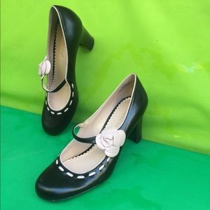 Black Pink Flower Mary Jane pumps leather heels
